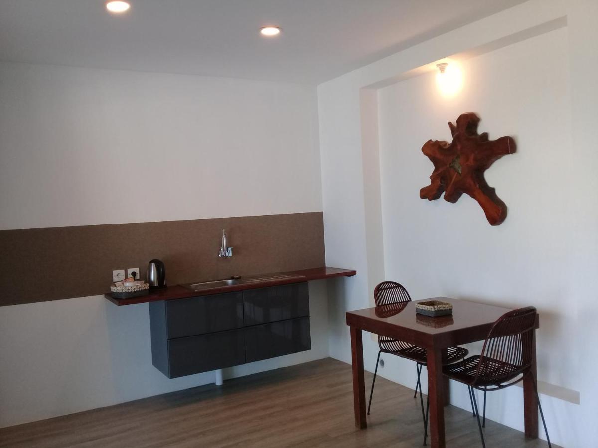 Sekongkang Castaway Surf Retreat 1酒店 外观 照片