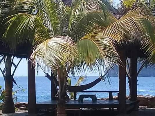 Sekongkang Castaway Surf Retreat 1酒店 外观 照片