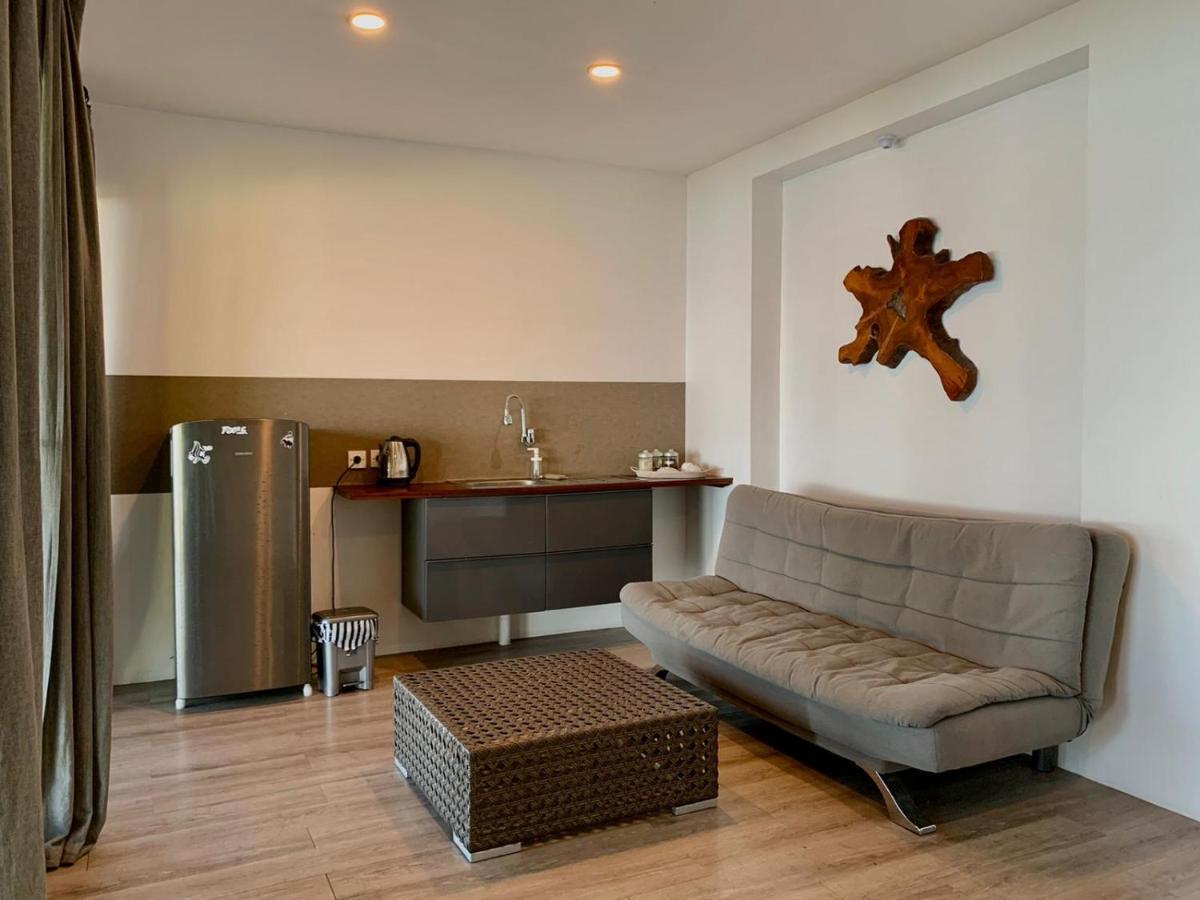 Sekongkang Castaway Surf Retreat 1酒店 外观 照片